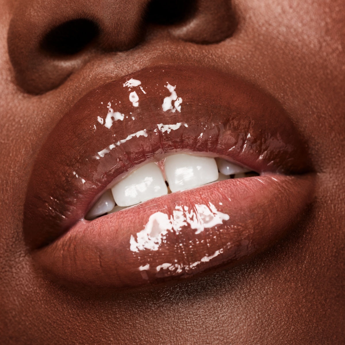 TRACE'D OUT PENCIL LIP LINER (DELINEADOR PARA LABIOS)